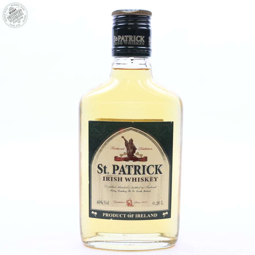 65586657_St_Patrick_Irish_Whiskey-2.jpg
