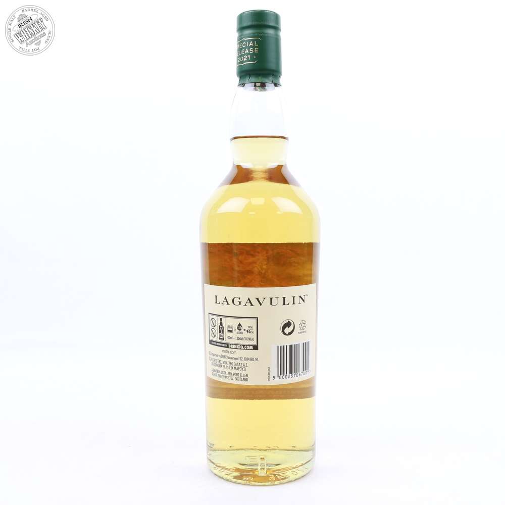 65603088_Lagavulin_12_Year_Old_Special_Release_2021-3.jpg