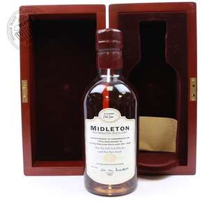 1817572_Midleton_26_Year_Old_Limited_Edition_Port_Pipe_Finish-1.jpg