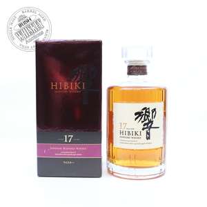 65586279_Hibiki_Suntory_Whisky_17_Year_Old-1.jpg