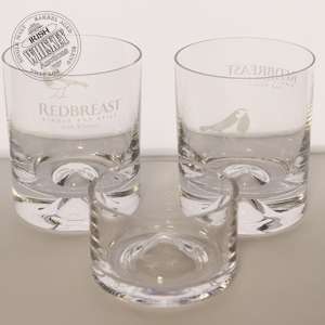 65587126_Redbreast_glasses_and_ice_glass_holder-1.jpg