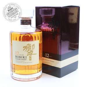 65602255_Hibiki_12_Year_Old_Suntory_Whisky-1.jpg