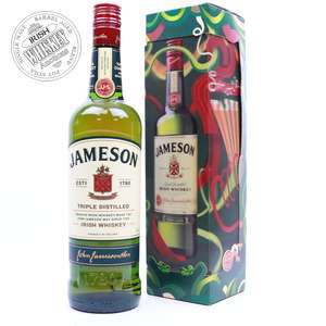 65602342_Jameson_Irish_Whiskey_Three_Dimensional_Box-1.jpg