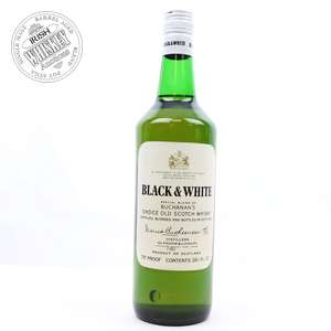 65619067_Black_and_White_Special_Blend_of_Buchanans_Choice_Old_Scotch_Whisky-1.jpg