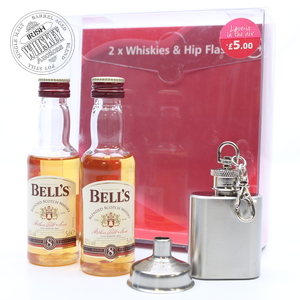 65622065_Bells_Miniatures_and_Key_Ring_Hip_Flask_Gift_Set-1.jpg