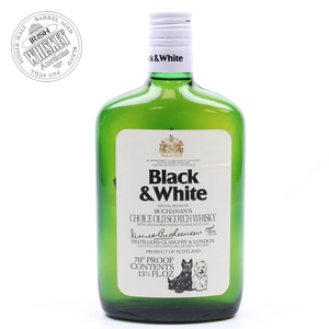 65628532_Black_and_White_Flask_Bottle-1.jpg