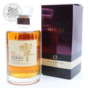 65637108_Hibiki_12_Year_Old_Suntory_Whisky-1.jpg