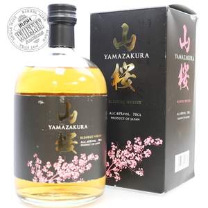65663150_Yamazakura_Blended_Whisky-1.jpg