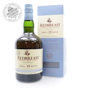 65703977_Redbreast_19_Year_Old_The_Whiskey_Exchange-1.jpg