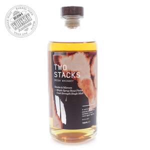 65707010_Two_Stacks_Smoke_and_Mirrors_Maple_Syrup_Stout_Finish-1.jpg